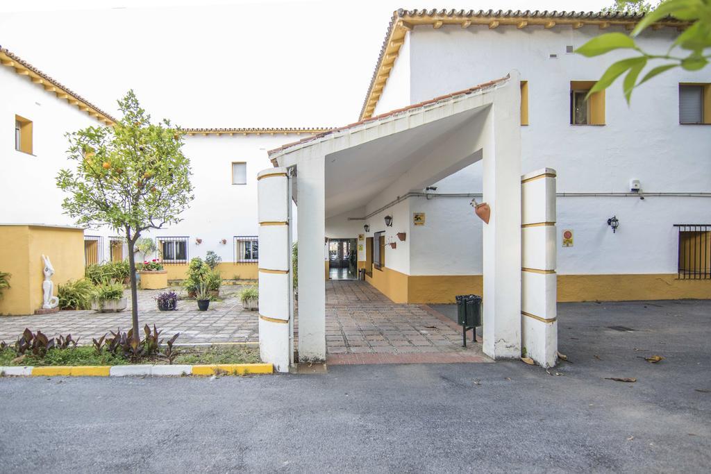 Inturjoven Hostel *