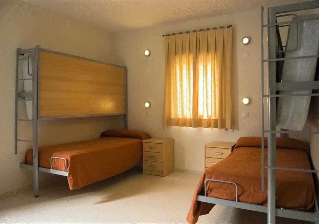 Hostel Inturjoven *