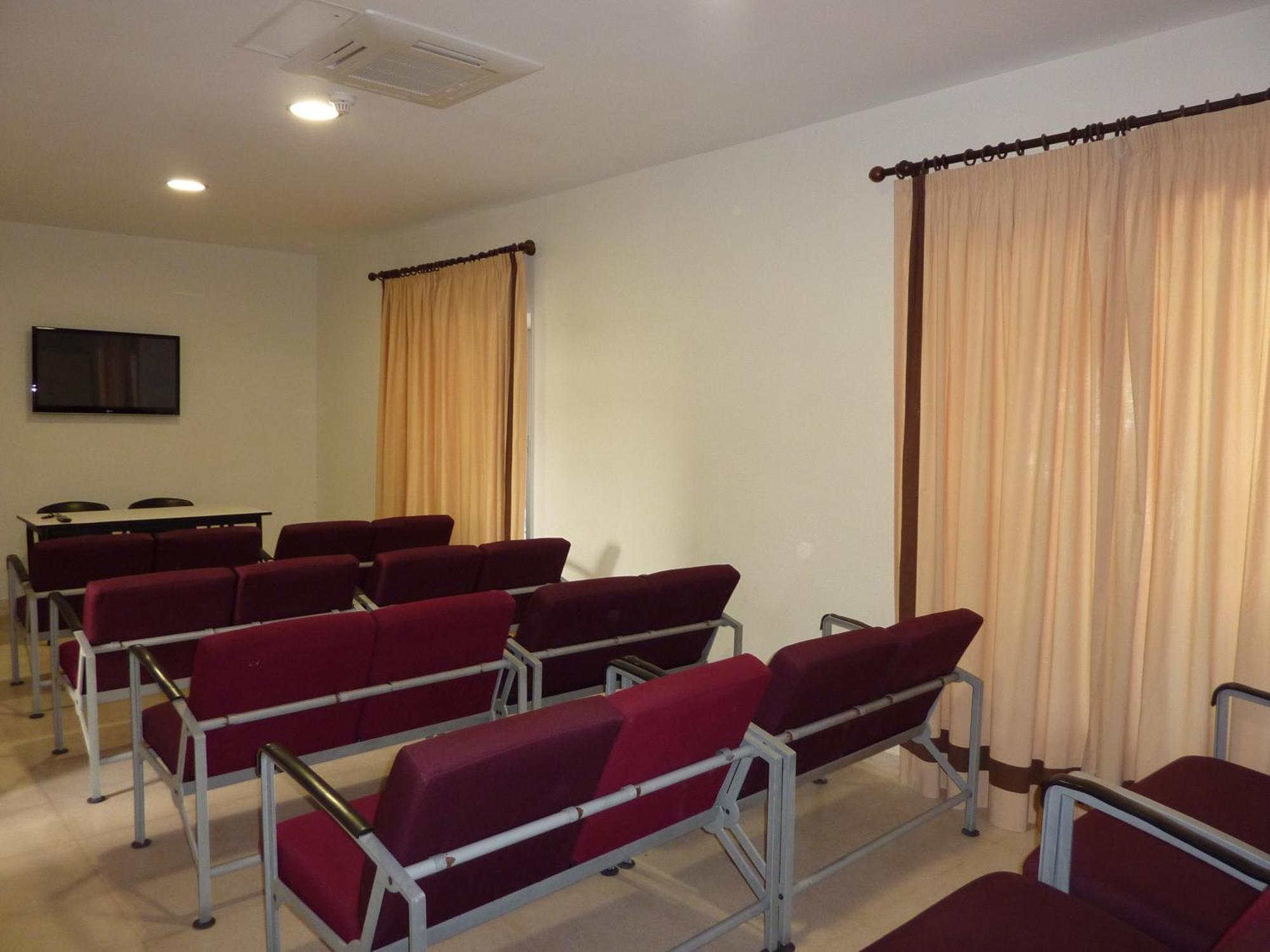 Hostel Inturjoven 2*